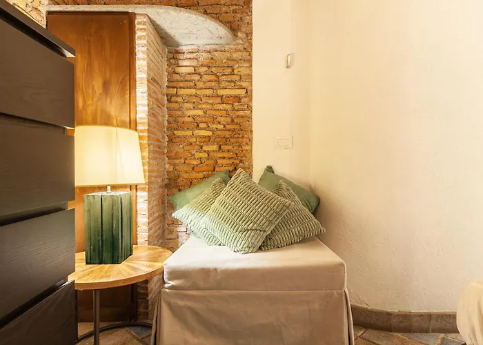 Campo Dei Fiori Nest Appartamento